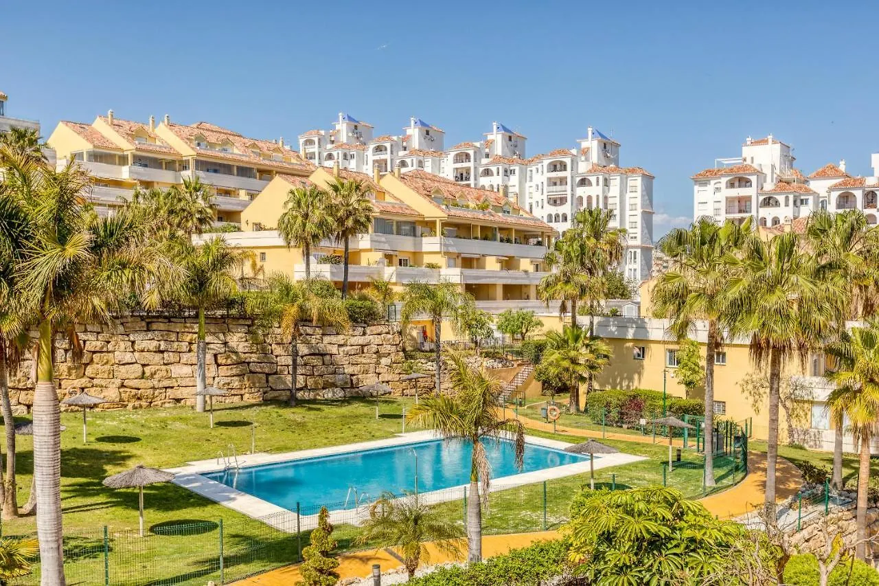 Hanami Puerto Alto 4-9 Estepona Apartment